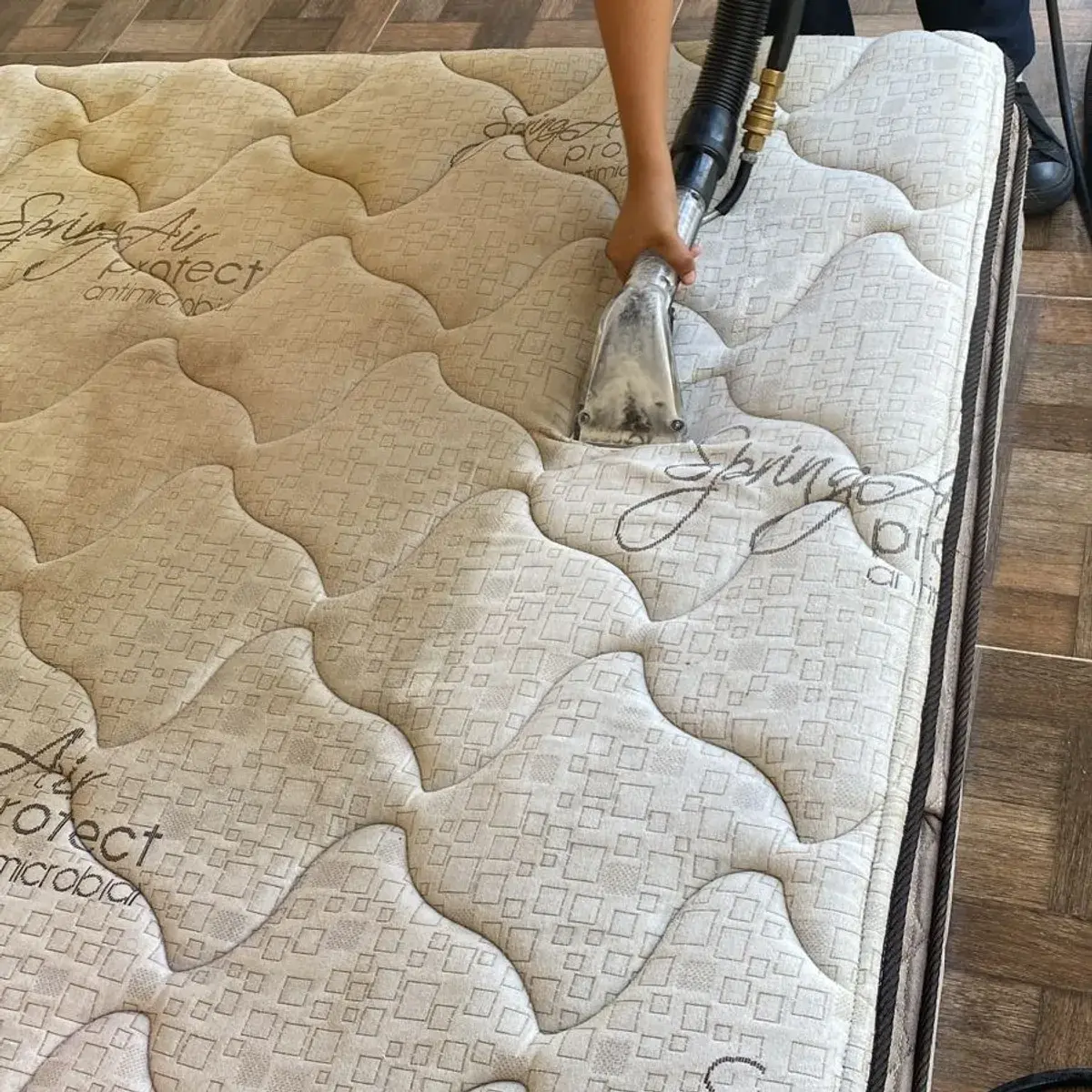 Trabajo 8 de CLEAN Muebles & Carros en Acapulco